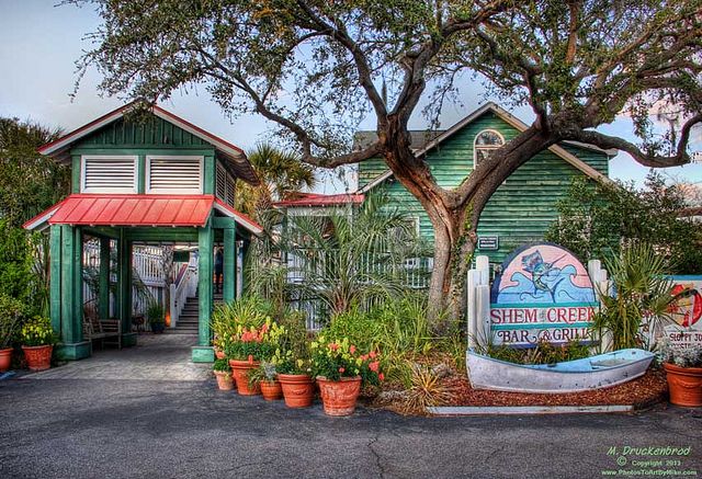 Shem Creek Bar and Grill