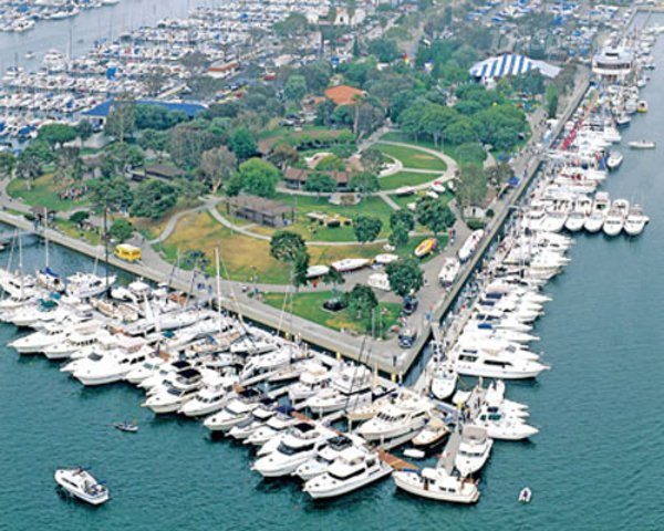 marina-del-rey-boat-_600x0w