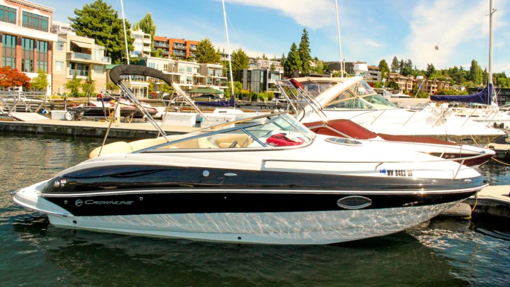 Carefree Seattle overnight boat cabin cruiser