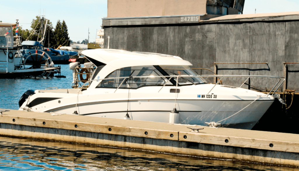 Beneteau Antares 23 Cabin Cruiser Carefree Boat Club Seattle