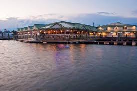 Urie’s Waterfront Restaurant	(Wildwood)